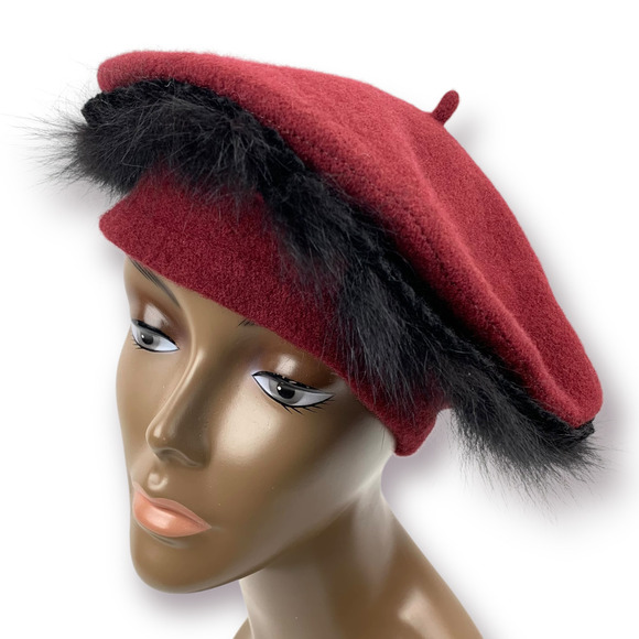❌SOLD❌1960's wool beret with mohair and fox fur trim - Picture 10 of 12